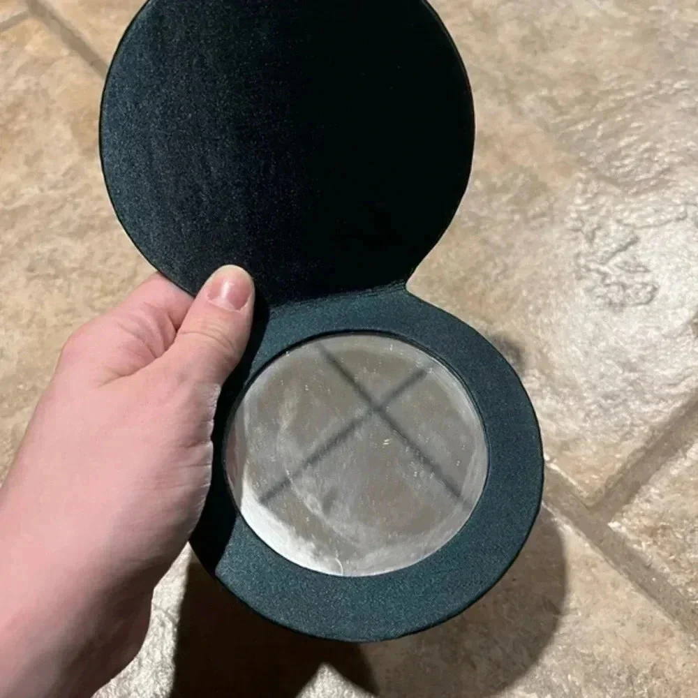 Vintage Green Gucci Parfums compact Mirror - Picture 5 of 5